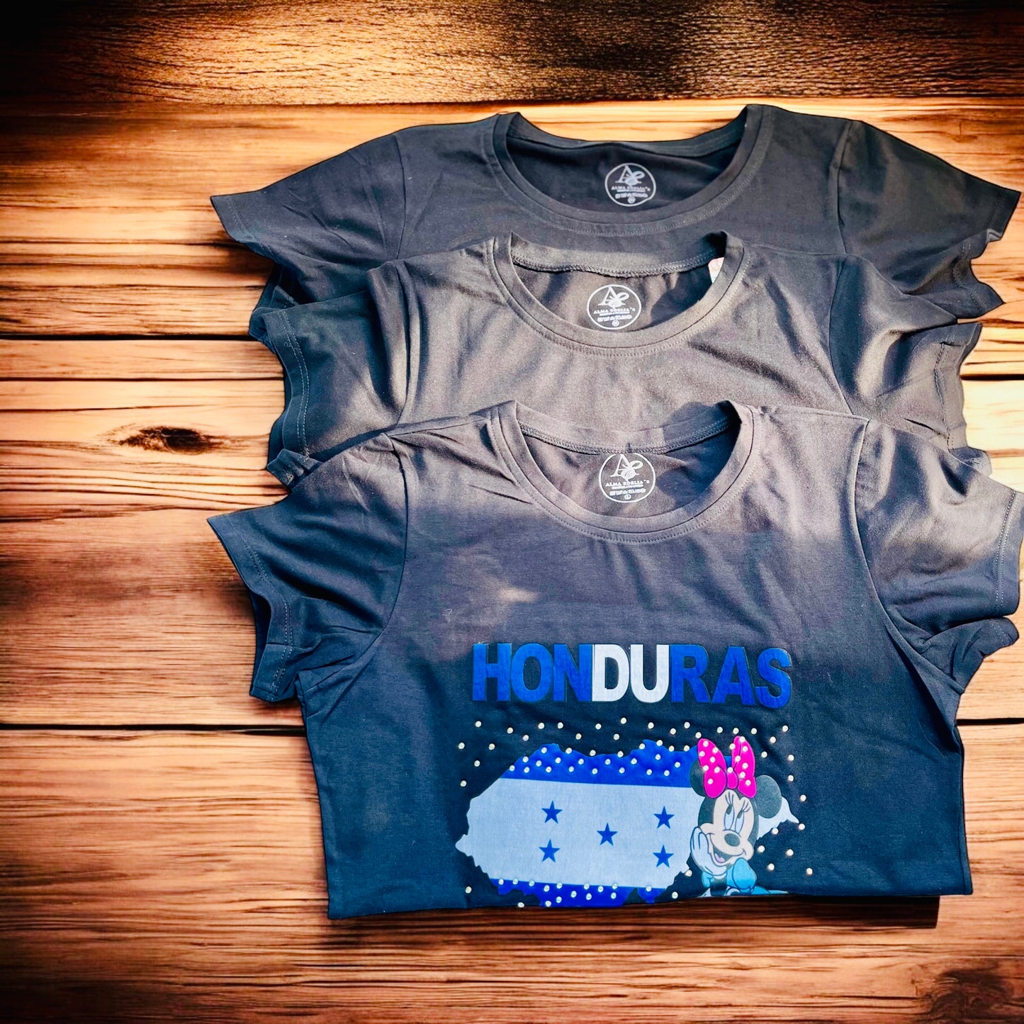 Camisa De HONDURAS Con Apliques [ Mickey Mouse ]